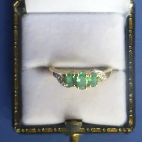 9ct Gold Emerald and Diamond Ring Size L