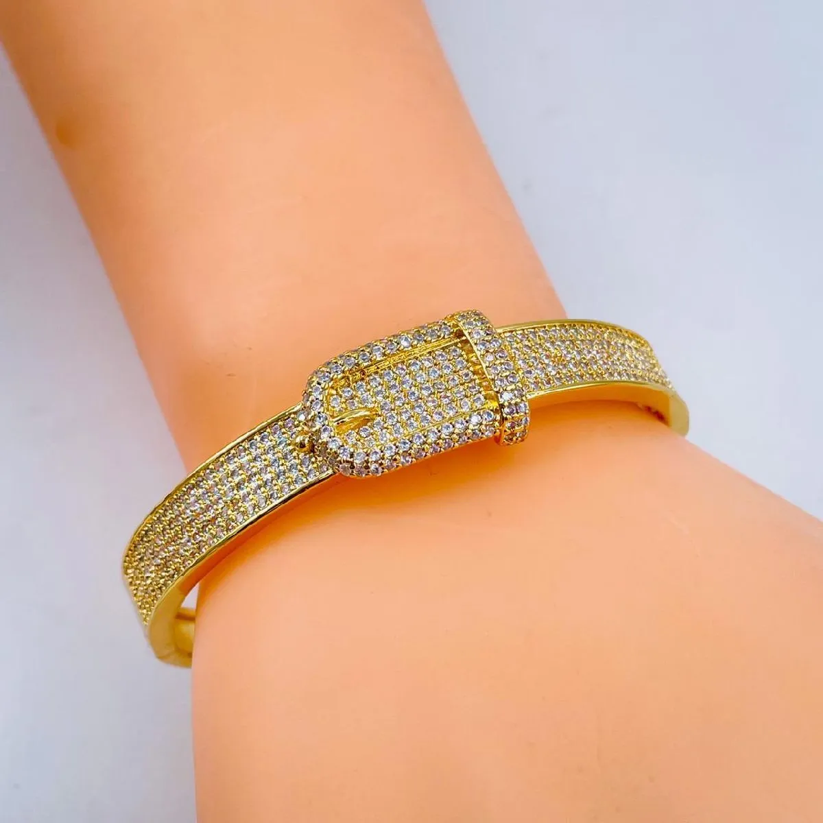 Belt Buckle Cubic Zirconia 18K Gold Copper Openable Bangle Kada Women