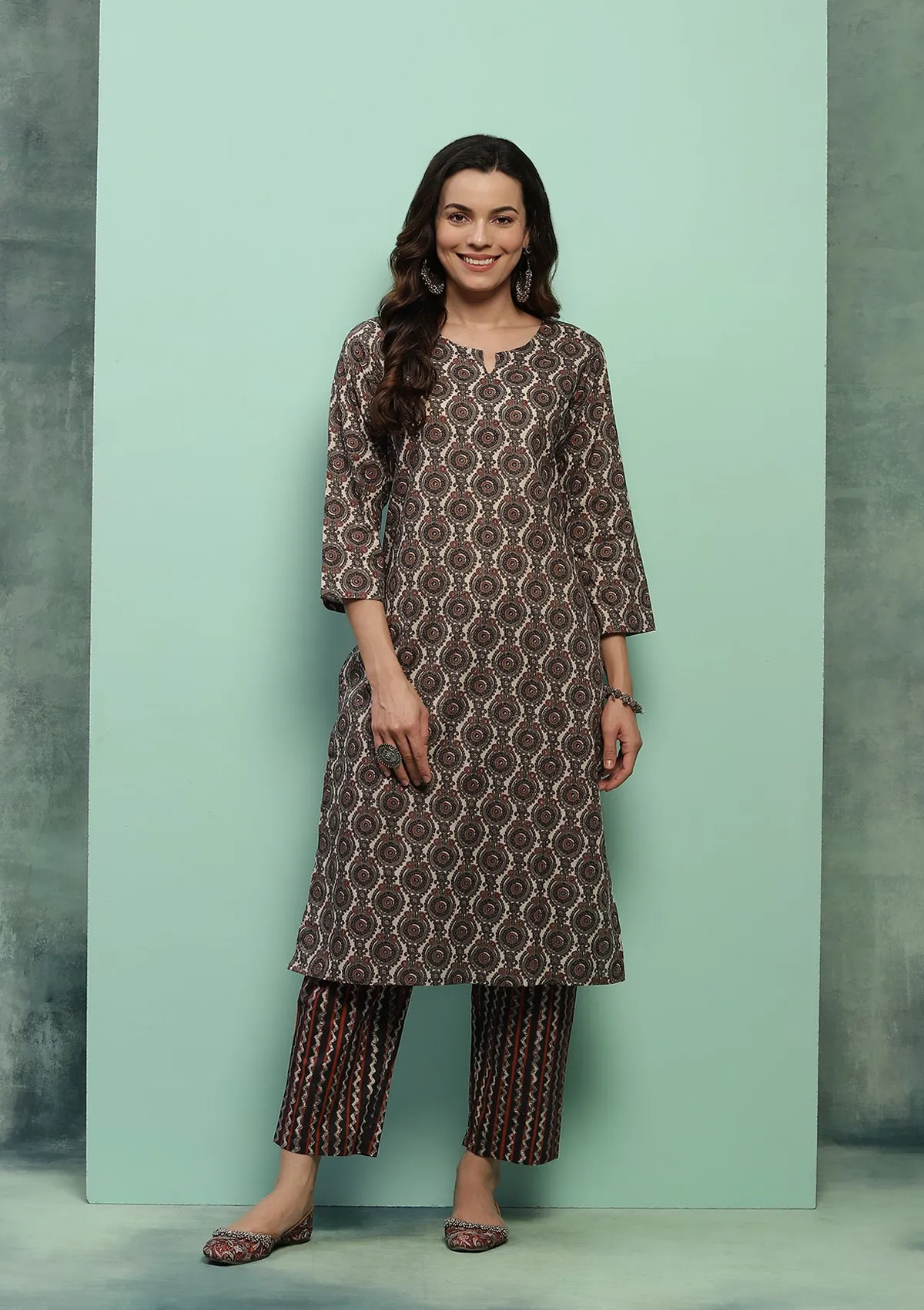 Cotton Printed Women's 2 PC Long Kurta Set - Black