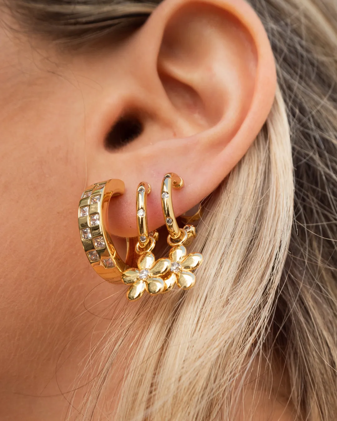 Diamonte Daisy Hoops- Gold