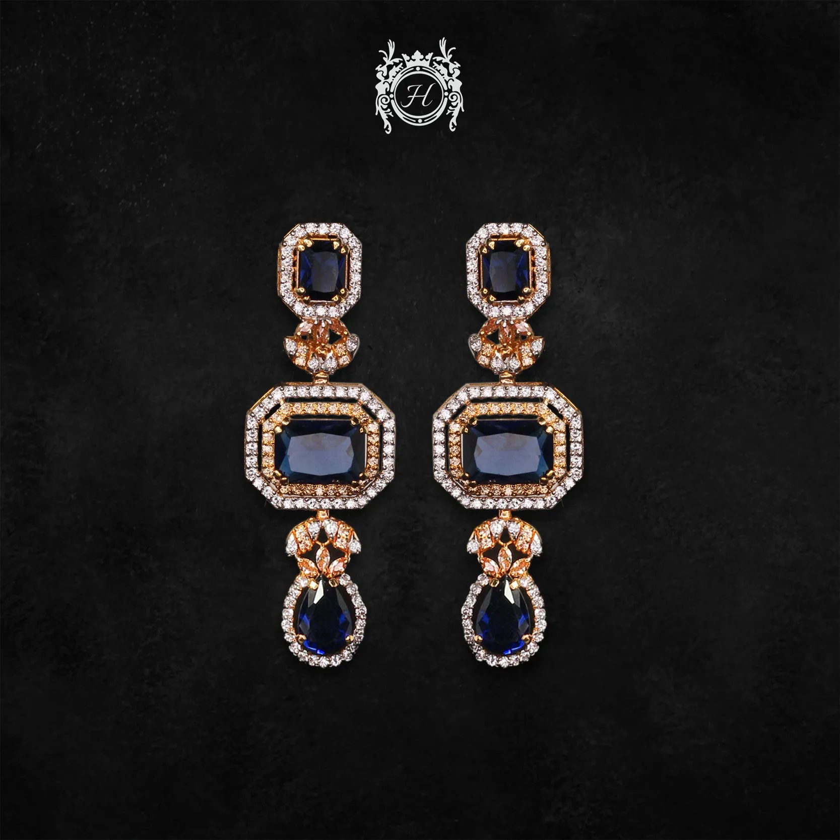 Earrings in Blue Onyx, Honey Color and Zircons