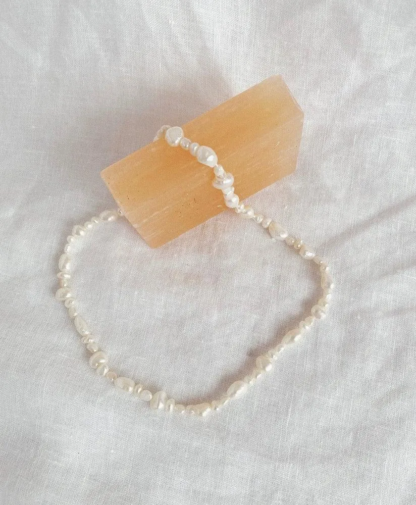 Nacre Necklace