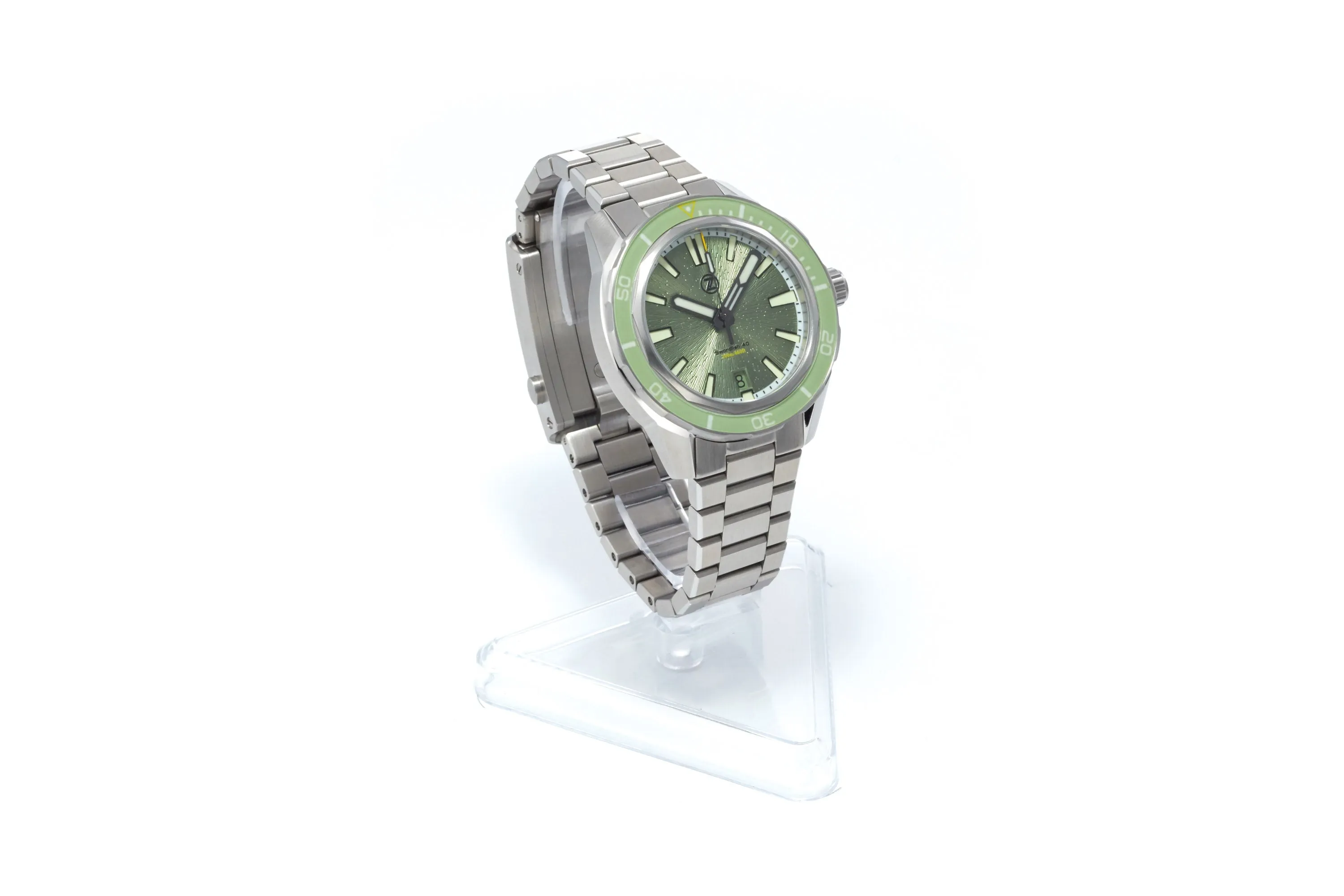 Swordfish 40mm SS 'Sage Green'