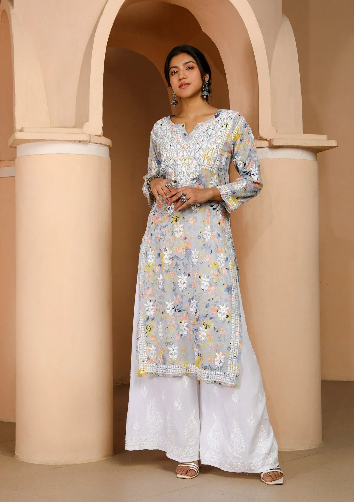 Zarah Chikankari Mulmul Straight Kurta